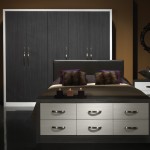 Hills-Black-and-White-Bedroom-